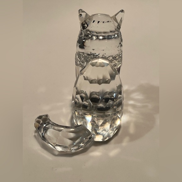 Swarovski crystal sitting cat #160799. Retired 2006. In good condition like new. - Picture 6 of 12